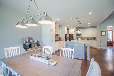32019 Magnolia Walk-101