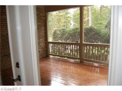 5306 River Thicket Ct, Jamestown, NC 27282 - photo 6