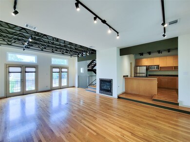 321 E 20th St, Houston, TX 77008 - photo 5