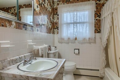 13 Kanata Dr, Nashua, NH 03063 - photo 5