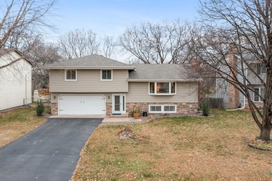 8924 66th Ave N, Brooklyn Park, MN 55428 - photo 2