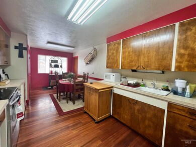 1811 Miller Ave, Burley, ID 83318 - photo 6