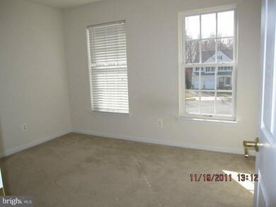 10613 Red Wine Ct, Manassas, VA 20112 - photo 7