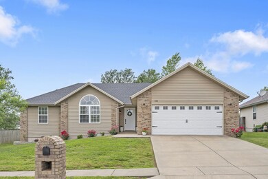 591 S Canterbury Ln, Nixa, MO 65714 - photo 2
