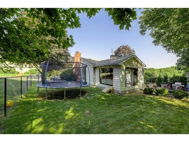 243 Mayflower Dr, Manchester, NH 03104 - photo 4