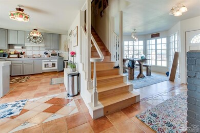 unlisted-address, Bend, OR 97703 - photo 7