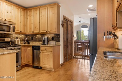 3070 W Wildridge Rd B MLS-24