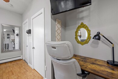 792 Grove St unit 4, Manchester, NH 03103 - photo 4