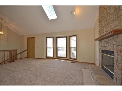 Vaulted ceilings in the living room!