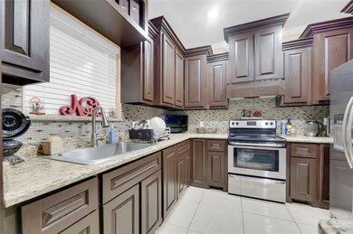 308 Benites St, Edinburg, TX 78539 - photo 5