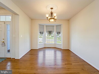 35164 Marshall Ct, Locust Grove, VA 22508 - photo 4