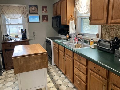 426 Columbus Ave, Albert Lea, MN 56007 - photo 4