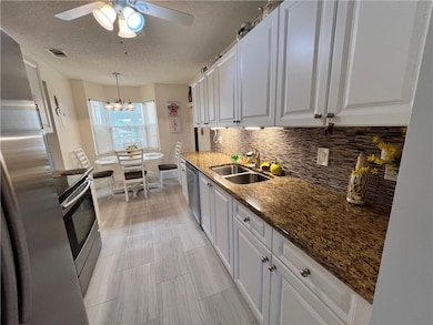 373 N Grove Isle Cir, Vero Beach, FL 32962 - photo 5