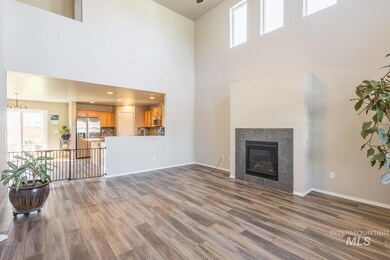 1105 E Shady Ridge Dr, Kuna, ID 83634 - photo 4