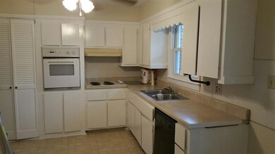 717 Darrell Ave, Franklin, KY 42134 - photo 3