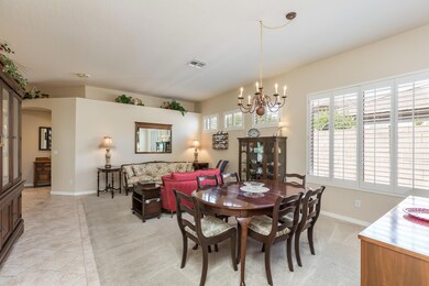 7) FORMAL LIVING_DINING