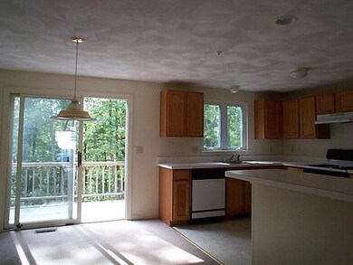 24 Lantern Way unit 24, Shirley, MA 01464 - photo 2