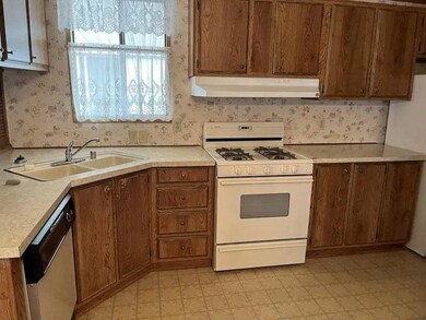 7570 E Speedway Blvd unit 139, Tucson, AZ 85710 - photo 2