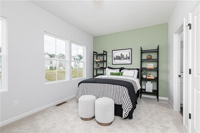 Secondary/primary suite!