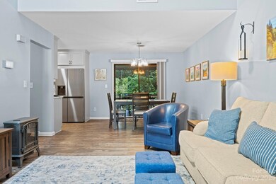 208 Cheyenne Ct, Asheville, NC 28803 - photo 5