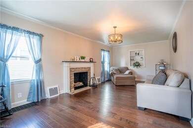 1209 24th St NE, Canton, OH 44714 - photo 5