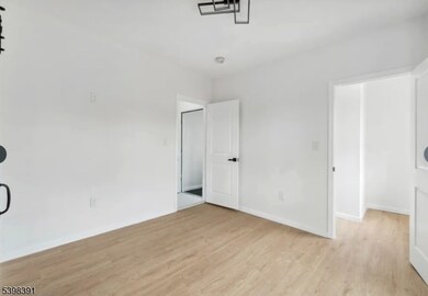 165 Garden Ave unit 2, Belleville, NJ 07109 - photo 4