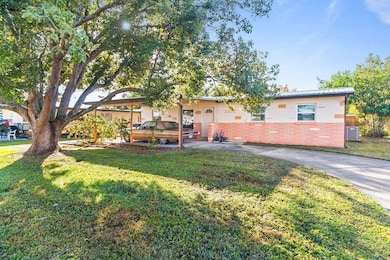 3325 Marshall St, Titusville, FL 32796 - photo 2