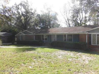 8102 Parkridge Cir S, Jacksonville, FL 32211 - photo 3