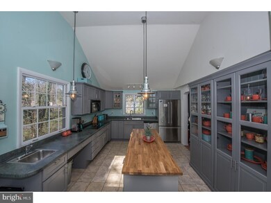 1315 Arrowmink Rd, Villanova, PA 19085 - photo 5