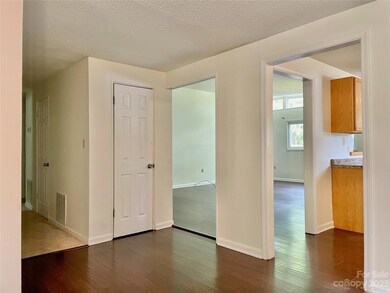 22 White Ave, Asheville, NC 28803 - photo 6