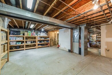 73 Chippewa Dr, Oswego, IL 60543 - photo 3