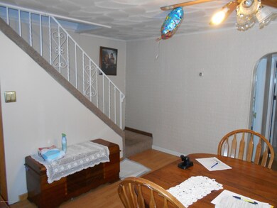 111 Curtain St, Dupont, PA 18641 - photo 6