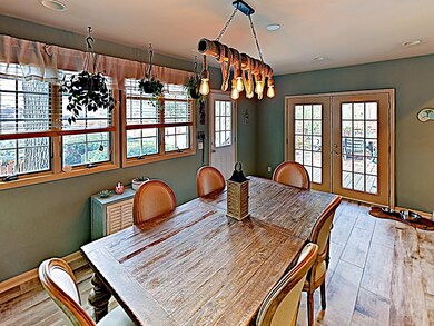 1207_Dining_3