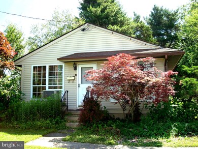 215 S Warwick Rd, Magnolia, NJ 08049 - photo 2