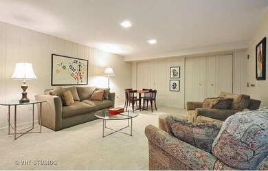 1549 Winnetka Rd unit 1549, Glenview, IL 60025 - photo 5