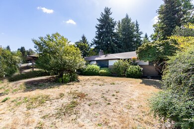 2215 S 216th St, Des Moines, WA 98198 - photo 2