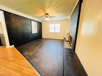 328 Miller Rd, Douglas, GA 31535 - photo 5