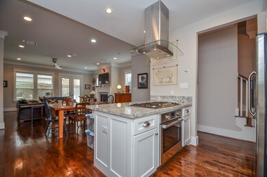 1719 Michigan St unit B, Houston, TX 77006 - photo 7