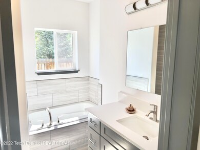 835 Eagles Rest Dr, Driggs, ID 83422 - photo 5