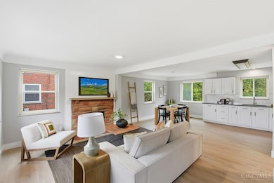 5306 Fox Rd, Cincinnati, OH 45239 - photo 4