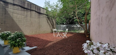 487 Ocean Ave unit 1, Jersey City, NJ 07305 - photo 3