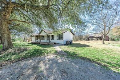 2007 W Highway 6, Alvin, TX 77511 - photo 2