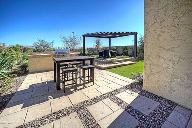 backyard_1200