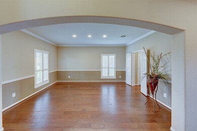 2240 Lakeway Dr, Friendswood, TX 77546 - photo 4