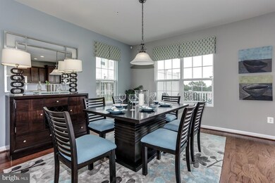 8528 Crooked Tree Ln, Laurel, MD 20724 - photo 6