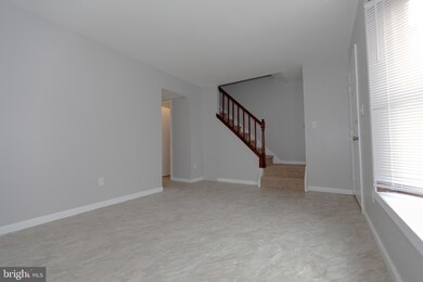 310 Thayer Ct, Newark, DE 19702 - photo 3