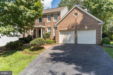 7929 Hollington Place, Fairfax Station, VA 22039 - photo 4