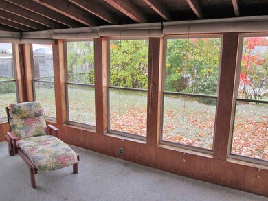 18 Winter St, Millinocket, ME 04462 - photo 3