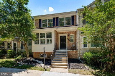 9015 Golden Sunset Ln, Springfield, VA 22153 - photo 7