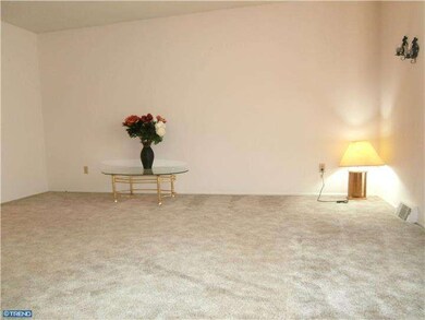 18 Evergreen Dr, Newark, DE 19702 - photo 4